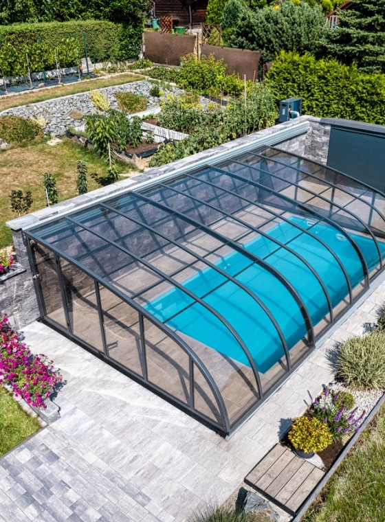 DALLAS ON THE WALL benefits