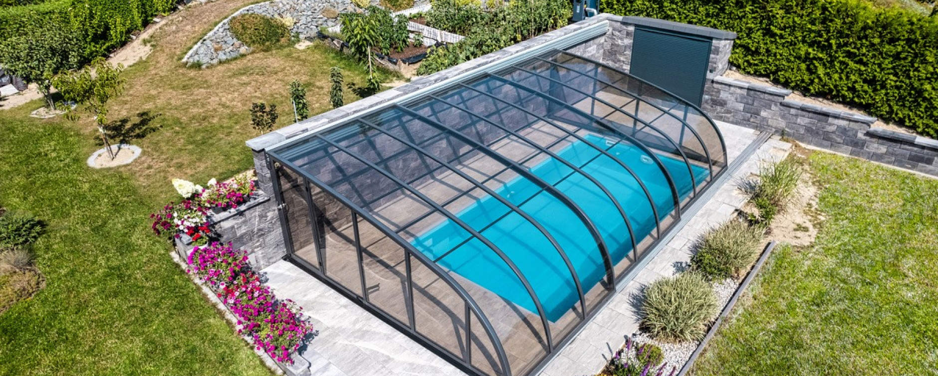 DALLAS ON THE WALL benefits